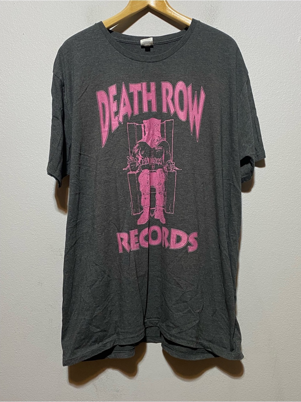 Mens 2XL Gray & Pink Death Row Records Graphic T Shirt